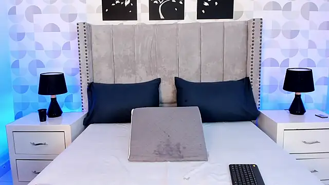 natasha moreno online show from January 16, 12:20 pm