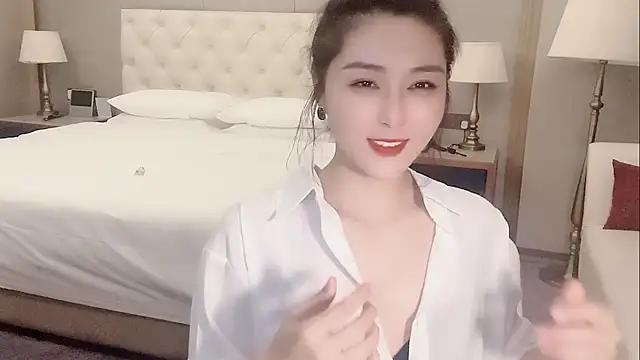 Snapshot of Ianxuan chatting on December 19, 12:23 pm Ianxuan online show from December 19, 12:23 pm