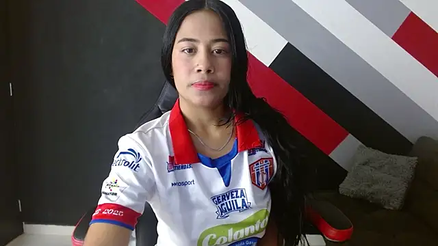 Snapshot of NatiHoran chatting on October 25, 11:32 pm NatiHoran online show from October 25, 11:32 pm