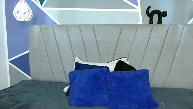 Snapshot of NatiHoran chatting on February 24, 11:36 pm NatiHoran online show from February 24, 11:36 pm