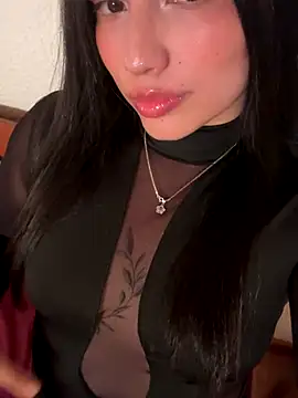 Snapshot of Jadee_grey chatting on October 24, 12:52 am Jadee grey online show from October 24, 12:52 am