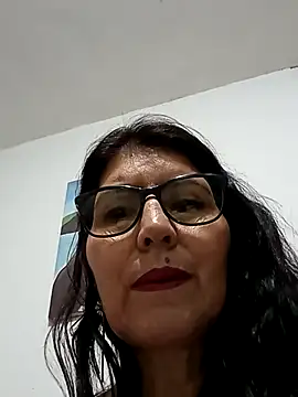 swity foster online show from November 8, 9:09 am