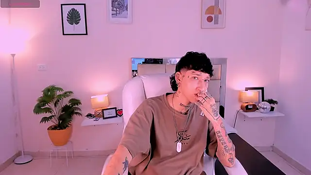 Luci Rose online show from September 27, 2:27 am