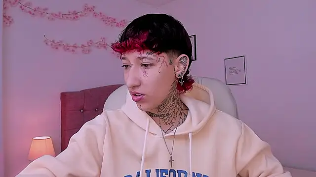 Luci Rose online show from March 5, 12:56 pm