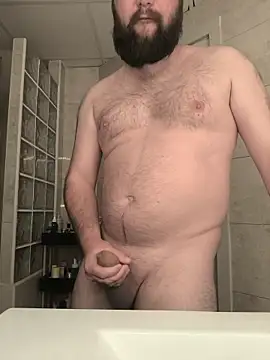 Snapshot of Ole_Plus chatting on March 4, 8:31 am Ole Plus online show from March 4, 8:31 am