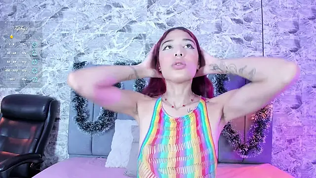 mily  18 online show from December 5, 11:30 am