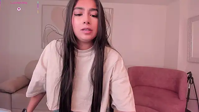 VeronicaBlue online show from November 4, 9:19 am