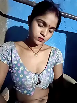 Snapshot of Harini_Gautam chatting on May 7, 6:02 pm Harini Gautam online show from May 7, 6:02 pm