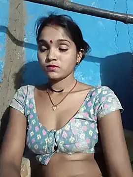Snapshot of Harini_Gautam chatting on May 22, 4:23 pm Harini Gautam online show from May 22, 4:23 pm