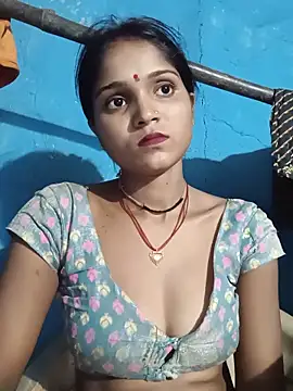 Snapshot of Harini_Gautam chatting on June 11, 4:49 pm Harini Gautam online show from June 11, 4:49 pm