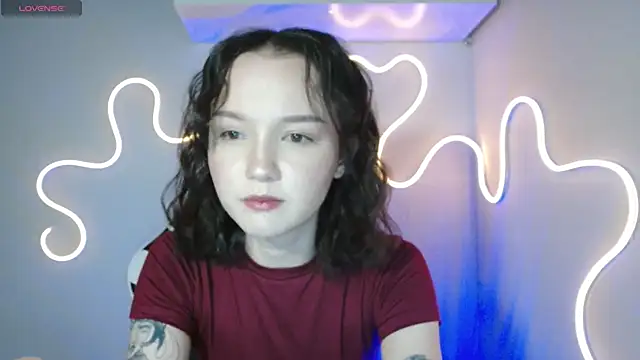 Snapshot of DemiWildcat chatting on October 25, 10:01 am DemiWildcat online show from October 25, 10:01 am