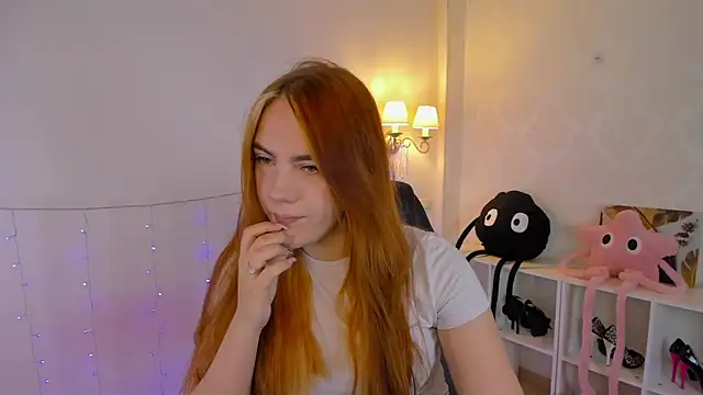 Snapshot of Gingerr_pie chatting on September 29, 6:46 pm Gingerr pie online show from September 29, 6:46 pm