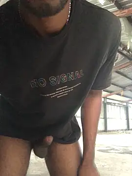 kavi1q1 online show from November 8, 1:17 am