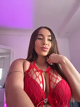 Snapshot of jessy_rios chatting on July 4, 9:10 pm jessy rios online show from July 4, 9:10 pm