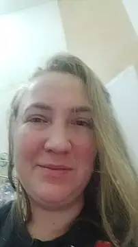 Snapshot of Kiss_Eva chatting on December 9, 9:16 pm Kiss Eva online show from December 9, 9:16 pm