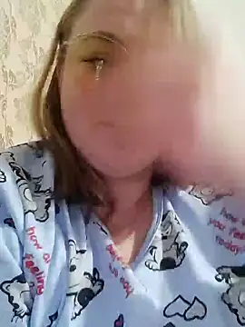 Snapshot of Kiss_Eva chatting on January 13, 6:27 pm Kiss Eva online show from January 13, 6:27 pm