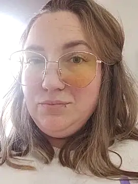 Snapshot of Kiss_Eva chatting on February 15, 12:54 pm Kiss Eva online show from February 15, 12:54 pm