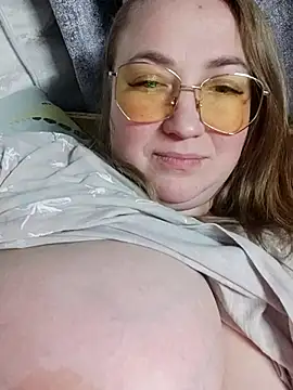 Snapshot of Kiss_Eva chatting on February 21, 10:15 pm Kiss Eva online show from February 21, 10:15 pm