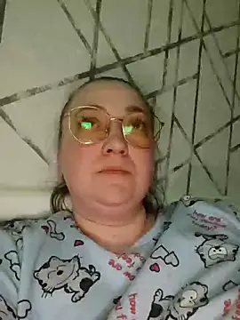 Snapshot of Kiss_Eva chatting on March 6, 8:27 pm Kiss Eva online show from March 6, 8:27 pm