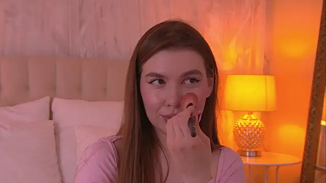 AshleyEvance online show from June 12, 6:34 am