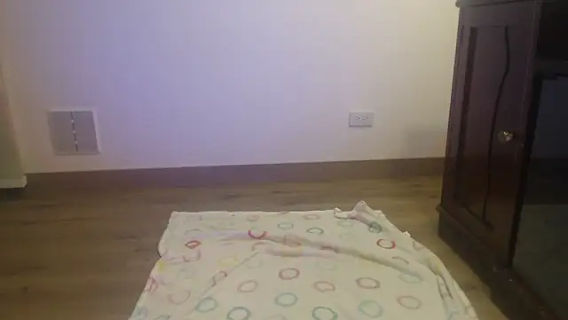 Snapshot of Lunx_Bbita chatting on October 1, 4:40 am Lunx Bbita online show from October 1, 4:40 am