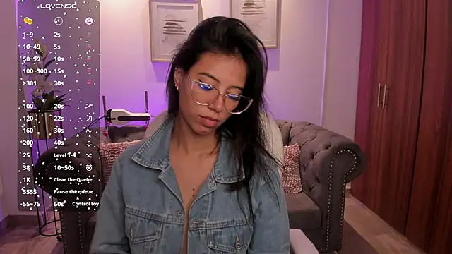 raven stonee online show from October 7, 3:14 am