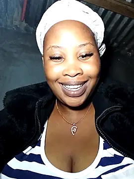 Snapshot of OCEANSQUITERXXX chatting on October 15, 4:40 pm OCEANSQUITERXXX online show from October 15, 4:40 pm