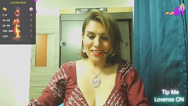 Snapshot of Marysexy73 chatting on September 18, 10:17 am Marysexy73 online show from September 18, 10:17 am