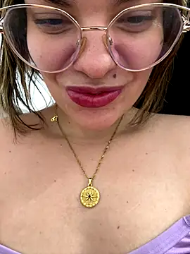 Pribaixinha online show from October 9, 6:33 am