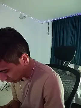 Juann-cock online show from February 8, 5:44 am