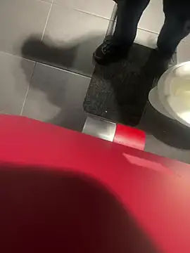 Snapshot of 66Retro99 chatting on October 1, 3:34 am 66Retro99 online show from October 1, 3:34 am