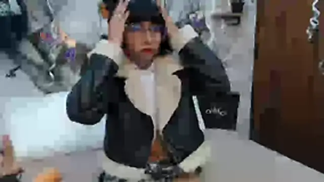 VioletxBloom online show from October 19, 5:46 pm