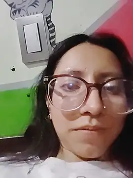 VioletxBloom online show from December 16, 5:56 am