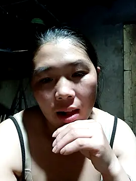 quynhkoolbae online show from October 17, 1:03 pm