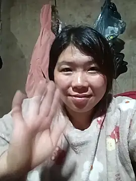 quynhkoolbae online show from April 24, 1:02 pm