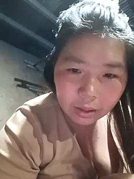 quynhkoolbae online show from April 29, 12:53 pm