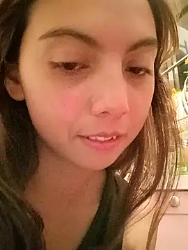 Snapshot of MoonBlueSex chatting on October 29, 4:37 am MoonBlueSex online show from October 29, 4:37 am