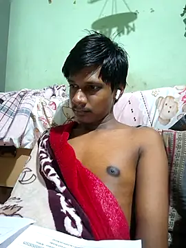 Snapshot of akshant1234 chatting on July 4, 1:23 am akshant1234 online show from July 4, 1:23 am