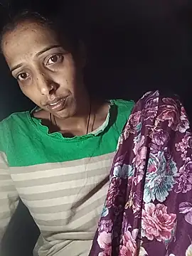 Snapshot of Pinki_thakur_1 chatting on June 30, 7:48 pm Pinki thakur 1 online show from June 30, 7:48 pm