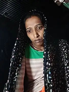 Snapshot of Pinki_thakur_1 chatting on July 8, 8:24 pm Pinki thakur 1 online show from July 8, 8:24 pm