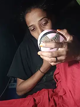 Snapshot of Pinki_thakur_1 chatting on July 25, 7:11 pm Pinki thakur 1 online show from July 25, 7:11 pm