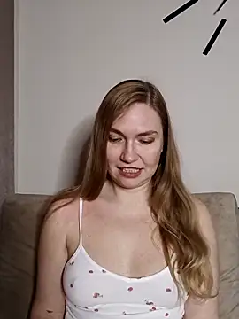 KisaVixen online show from April 26, 4:37 pm