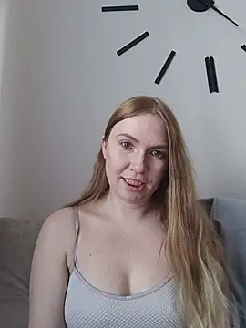 KisaVixen online show from June 1, 2:19 pm
