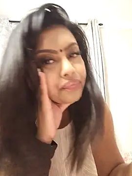 Indian GlowingMiax online show from December 1, 3:44 am