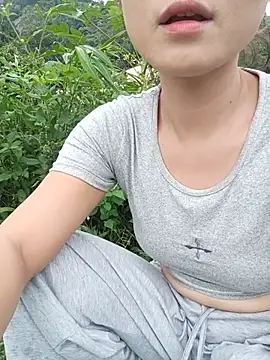 Snapshot of linda_bae00 chatting on July 3, 11:55 pm linda bae00 online show from July 3, 11:55 pm