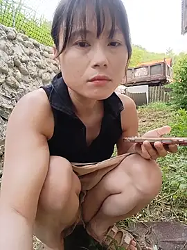 Snapshot of linda_bae00 chatting on July 22, 12:02 am linda bae00 online show from July 22, 12:02 am