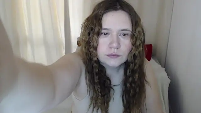 Snapshot of AdelinaLawson chatting on March 2, 4:07 am AdelinaLawson online show from March 2, 4:07 am