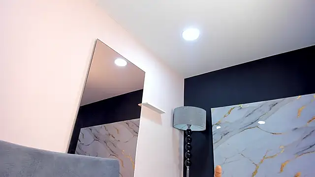 VelvetGreen online show from October 29, 1:35 pm