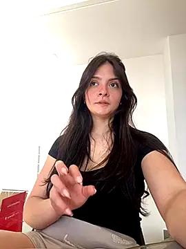 Danielaeliana online show from September 26, 6:56 pm