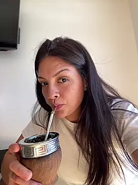 Danielaeliana online show from February 20, 6:19 pm